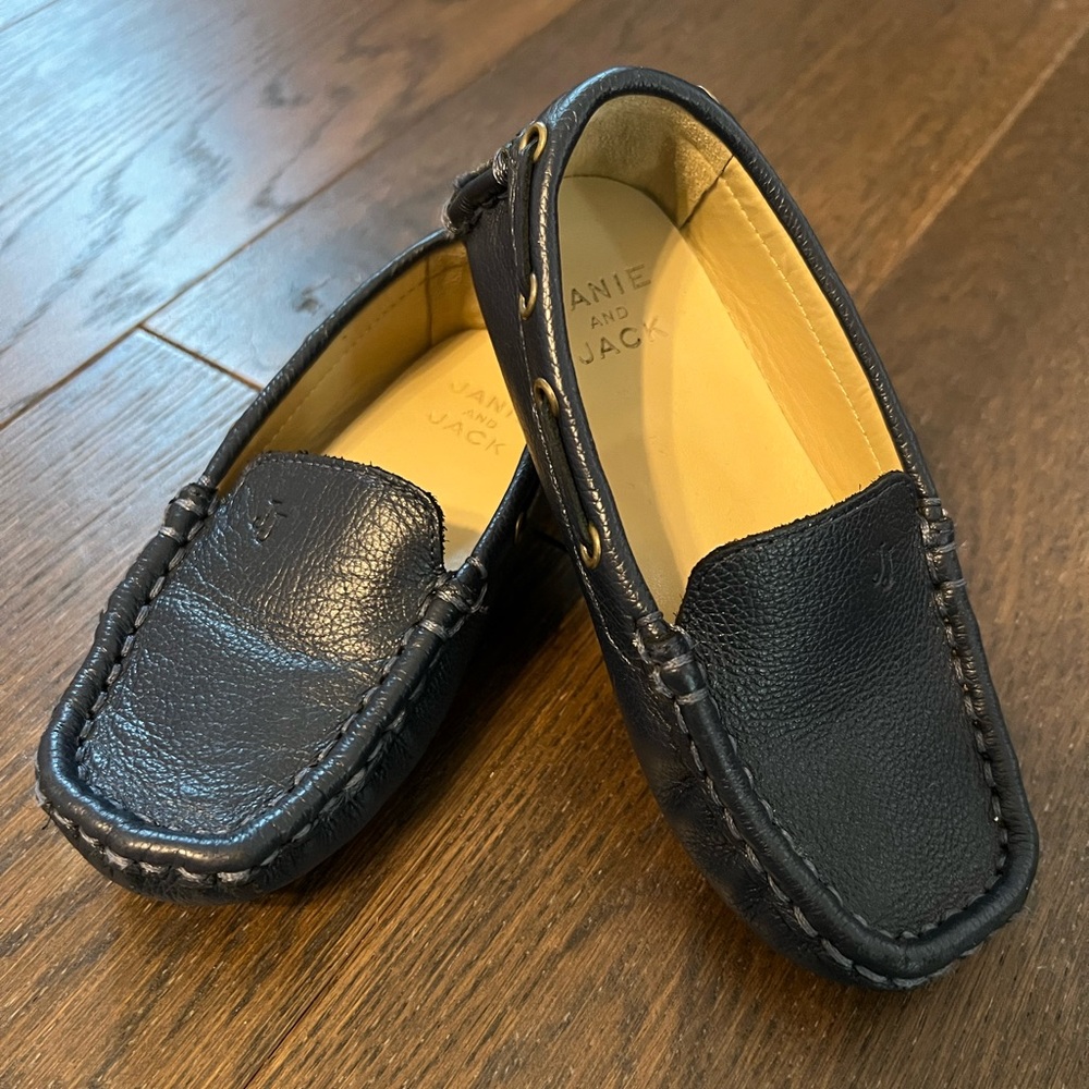Janie and Jack Navy Blue Driving Loafer -Little Kids size 9